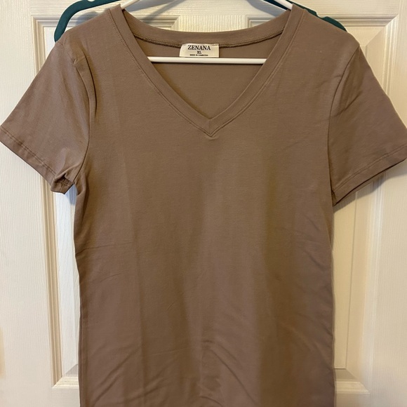 Brand new Brown short sleeve Zenana Top size XL - Picture 1 of 1